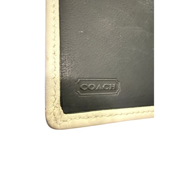 Coach Leatherware Navy & Ivory Smooth Leather Bifold Wallet Vintage 2000s - Picture 5 of 10